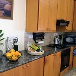 Shambala House-where Mountains Meet The Sea Casa vacanze *