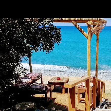 Shambala House-where Mountains Meet The Sea Holiday home *