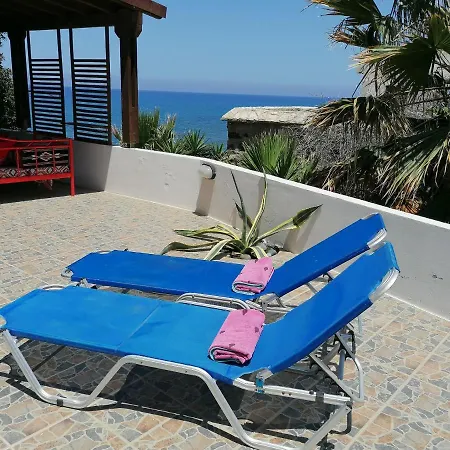 Holiday home Shambala House-where Mountains Meet The Sea